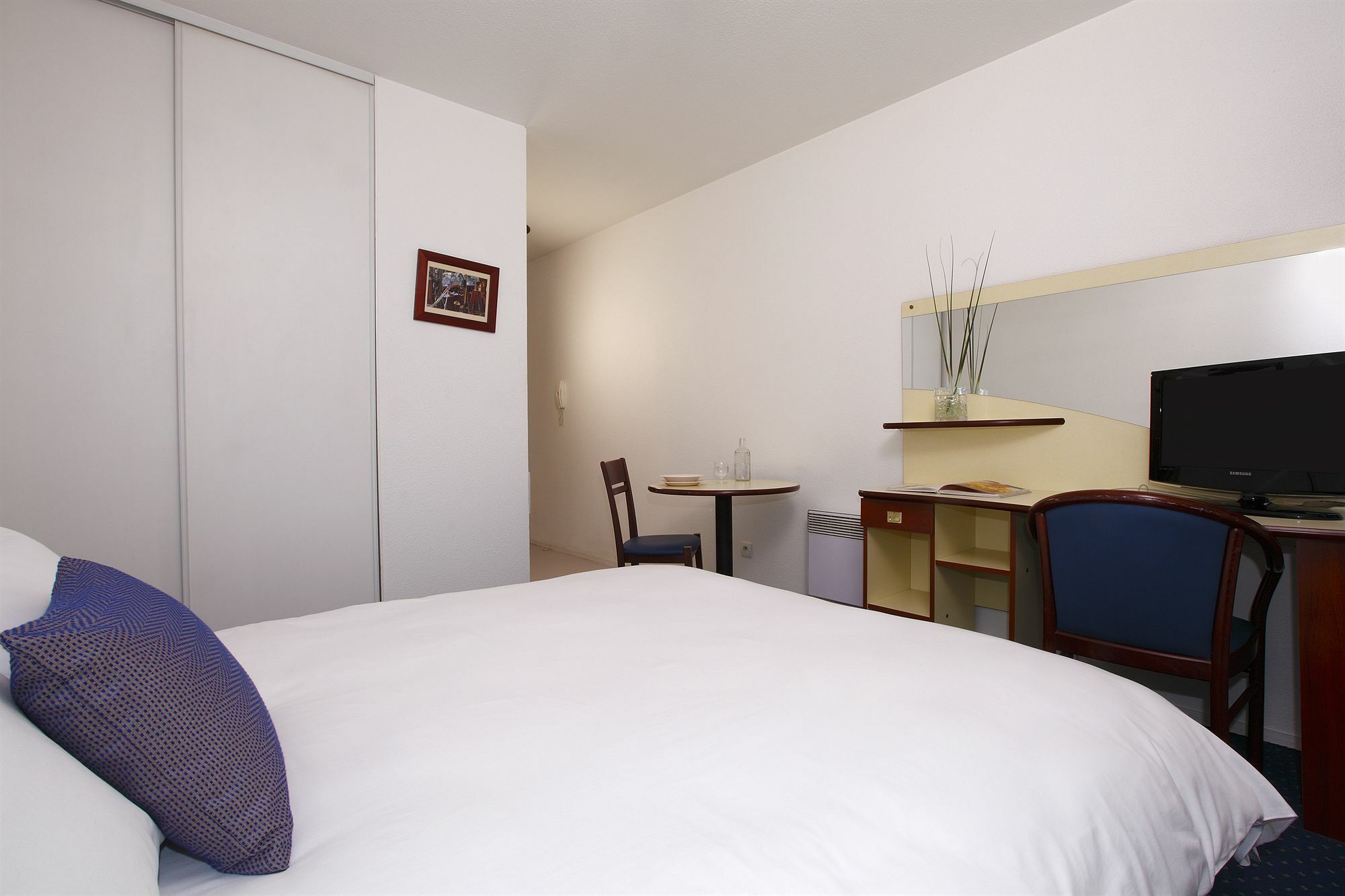 Comfort Aparthotel Le Mans Exterior photo